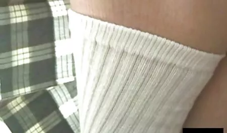 Haut - Brooke Wilde kostenlose deutsche pornovideos hat einen saftigen Arsch und alle natürlichen großen Titten