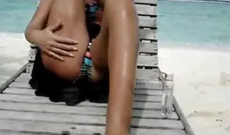 Meine Stiefschwester pornovideos reife frauen fickt unseren Stiefvater extra Geld im Büro