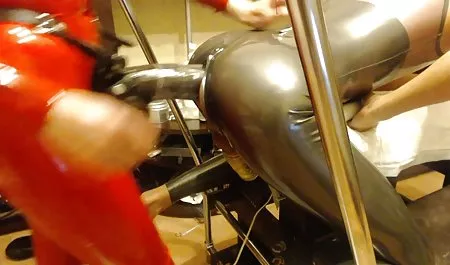 Kleines gratis deutsche pornovideos Kätzchen und BBC