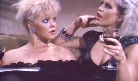 Casey Quinn fickt einen pornovideos kostenlos downloaden großen schwarzen Schwanz