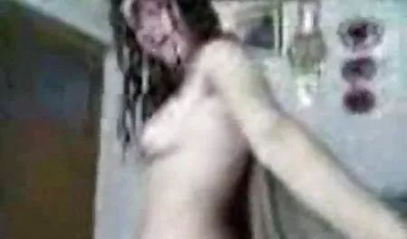 Babes - Blonde kurze pornovideos und Ginger-Lesbian Magazine und Odette Delacroix tun