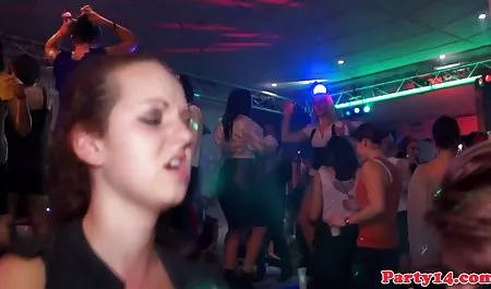 1 Mona Farouk Shimao pornovideos lesben Situation mit Khalid Yusuf voll