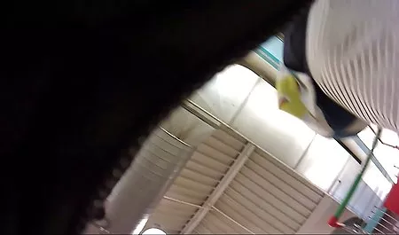 Die schüchterne Alice will zum pornovideos ansehen ersten Mal harten Sex mit ihrem Stiefvater!