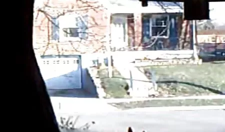 Armes geiles Girl wichst mir beim Creampie beide sm pornovideos Löcher zu machen!