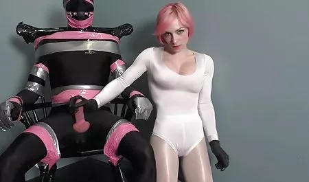 Vollbusige japanische Milf im pornovideos extrem Badezimmer