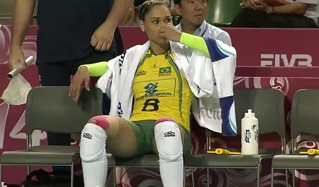 Vom Laden zum Ficken. Latina hat die Arbeit satt und möchte die kostenlose pornovideos für frauen Macht verlieren