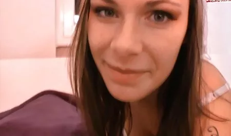 Teen wird von suche kostenlose pornovideos zwei Sexlehrern unterrichtet