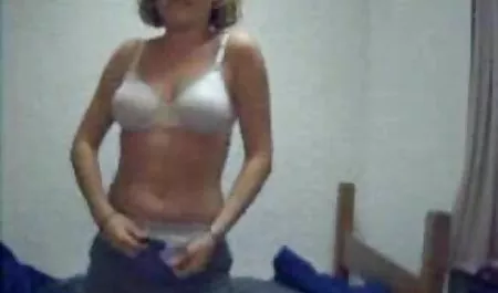 Die Stiefschwestern Lexi Luna und Christy Ann enden in einer freie deutsche pornovideos Muschi