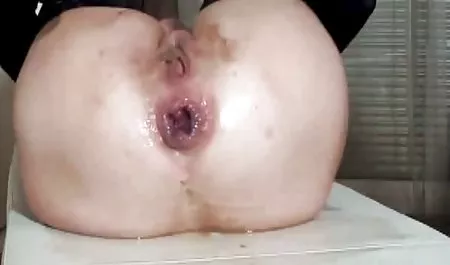 Sie pornovideos gratis anschauen macht ihn gut mit Spielzeug.