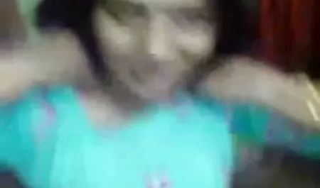 Amateur schöne blauäugige Blondinen vor der Webcam kostenlose private pornovideos