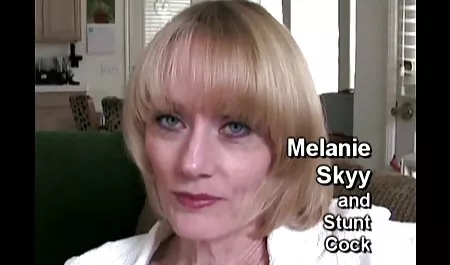 Vollbusiges sex und pornovideos Teen nimmt Creampie