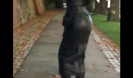 - Eva pornoviedeo kostenlos Lovia spielt mit ihrer Pussy